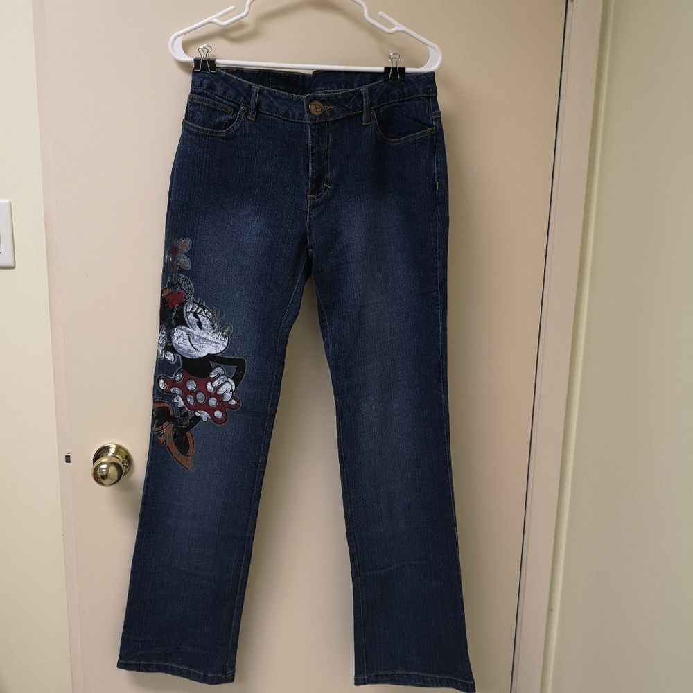 Jean - Picture 2 of 8